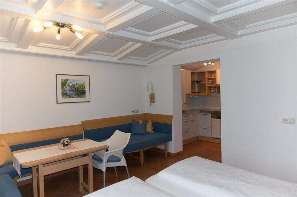Haus Angela Otel Sankt Jakob in Defereggen Oda fotoğraf